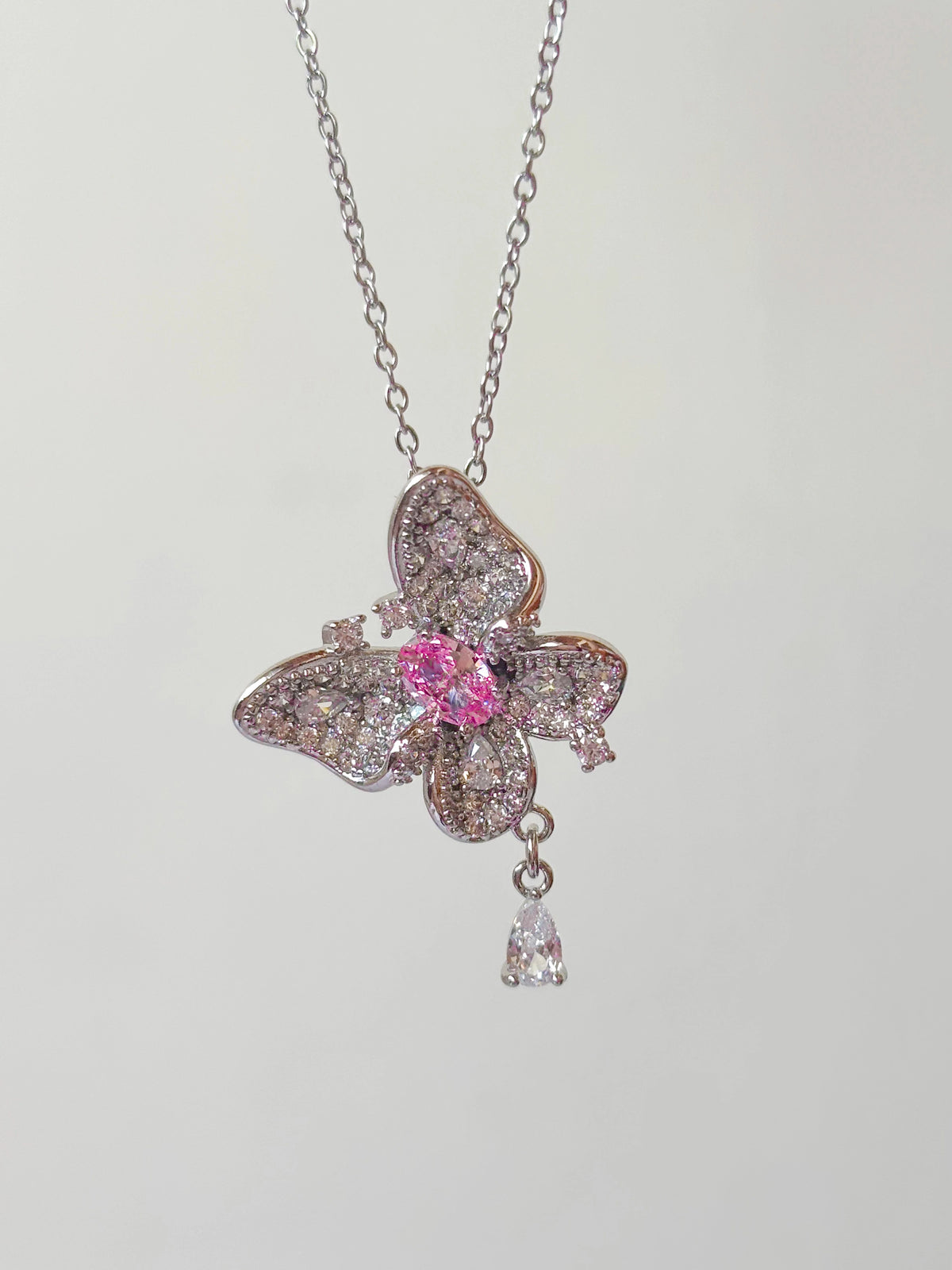 Collar Vuelo Divino