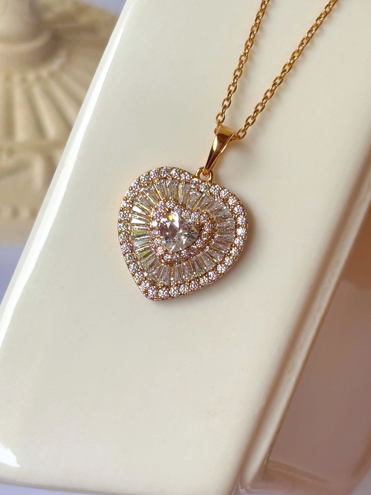 Collar Corazón de Luz