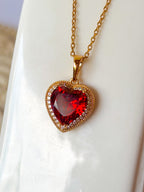 Collar Corazón Divino