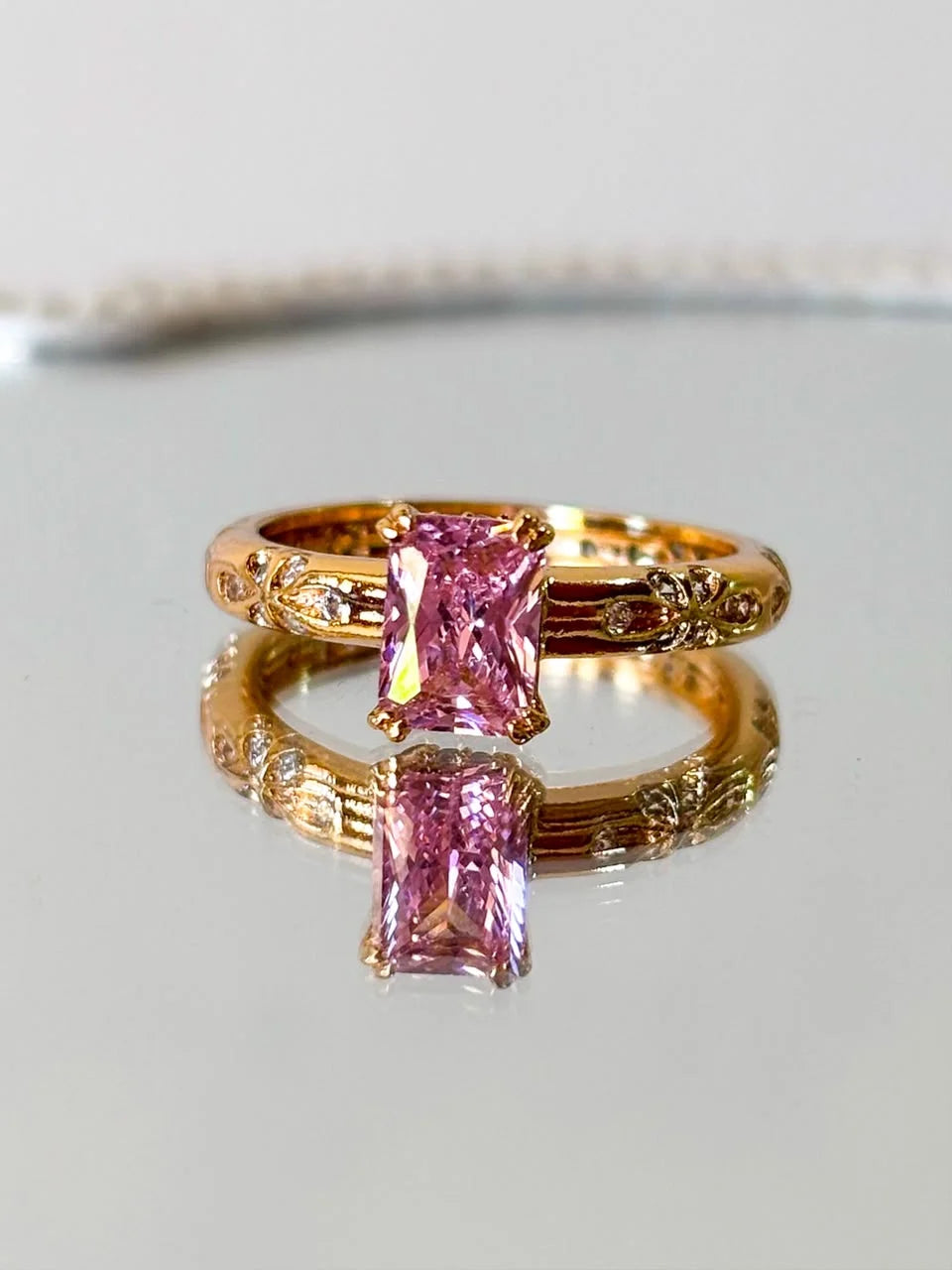 Anillo Intenso Destello