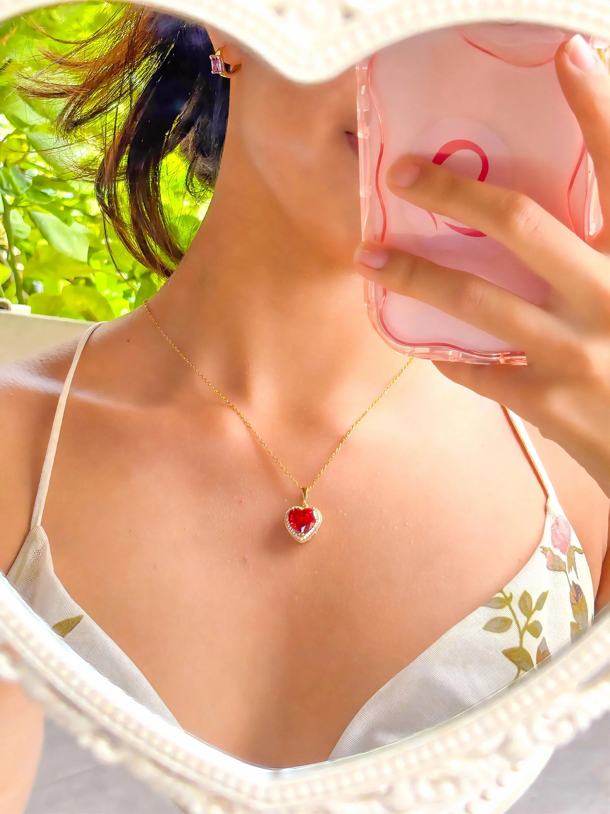 Collar Corazón Divino